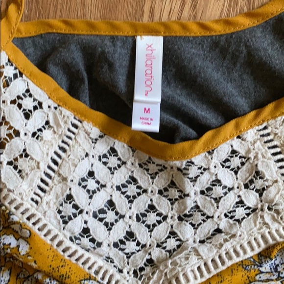 Colorful top - Picture 2 of 2